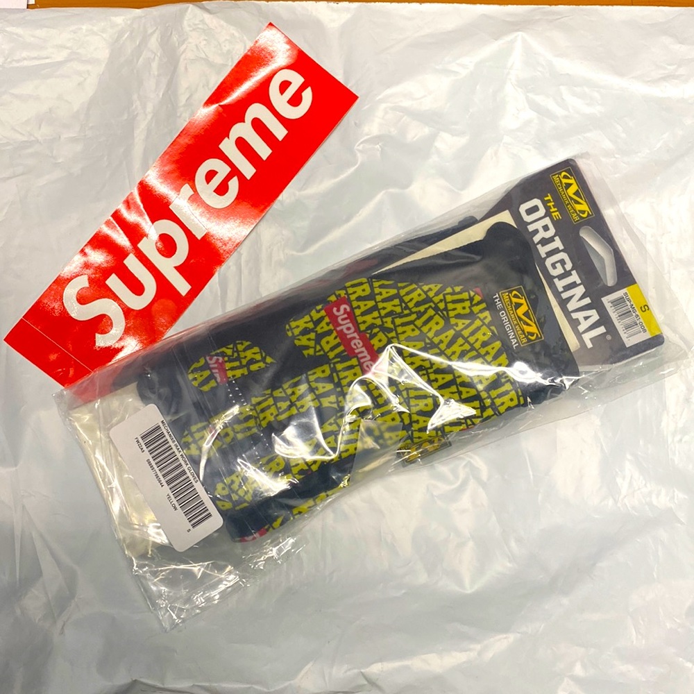 Supreme Mechanix Yellow Gloves